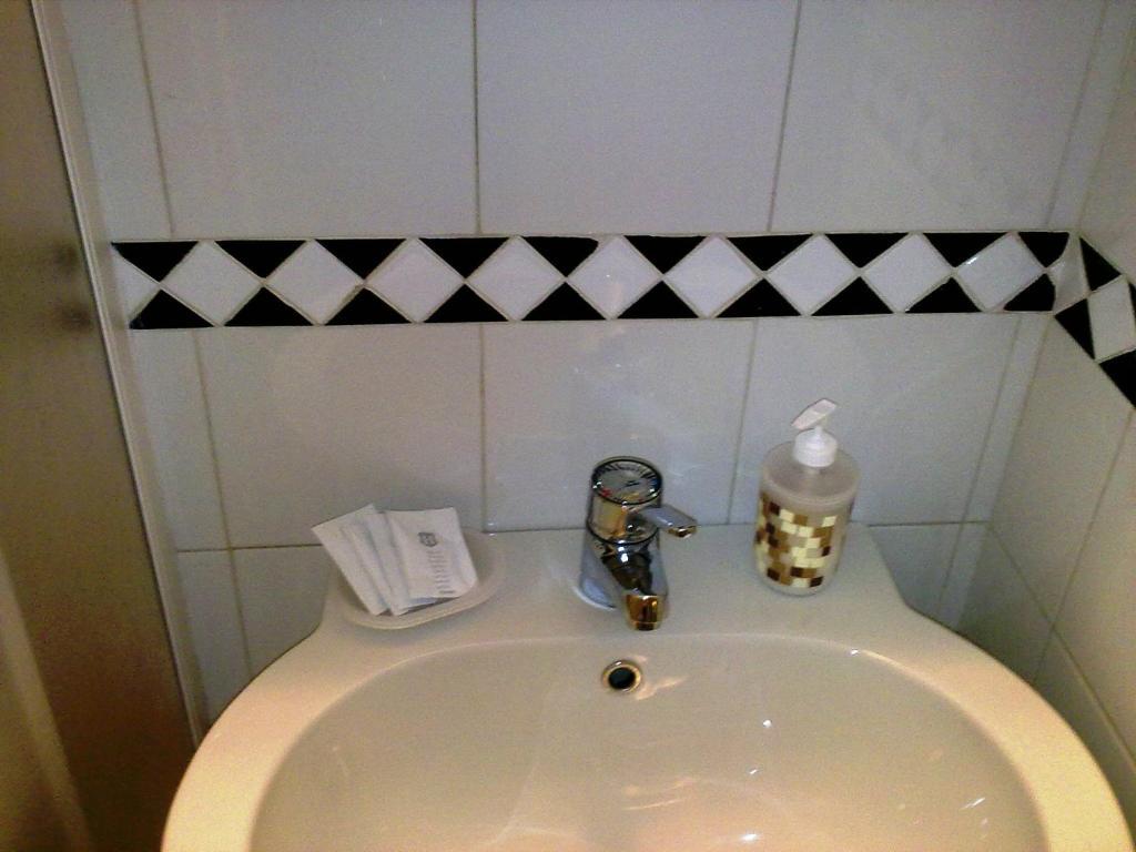 Gigi Holiday Rooms Rom Exterior foto