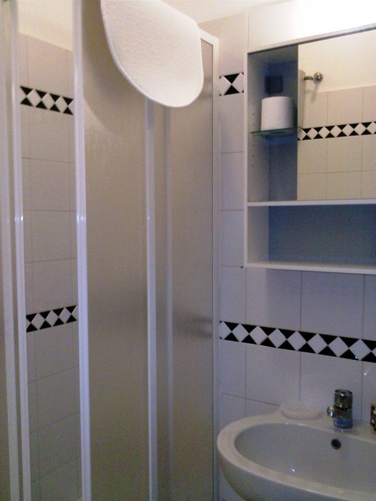 Gigi Holiday Rooms Rom Exterior foto