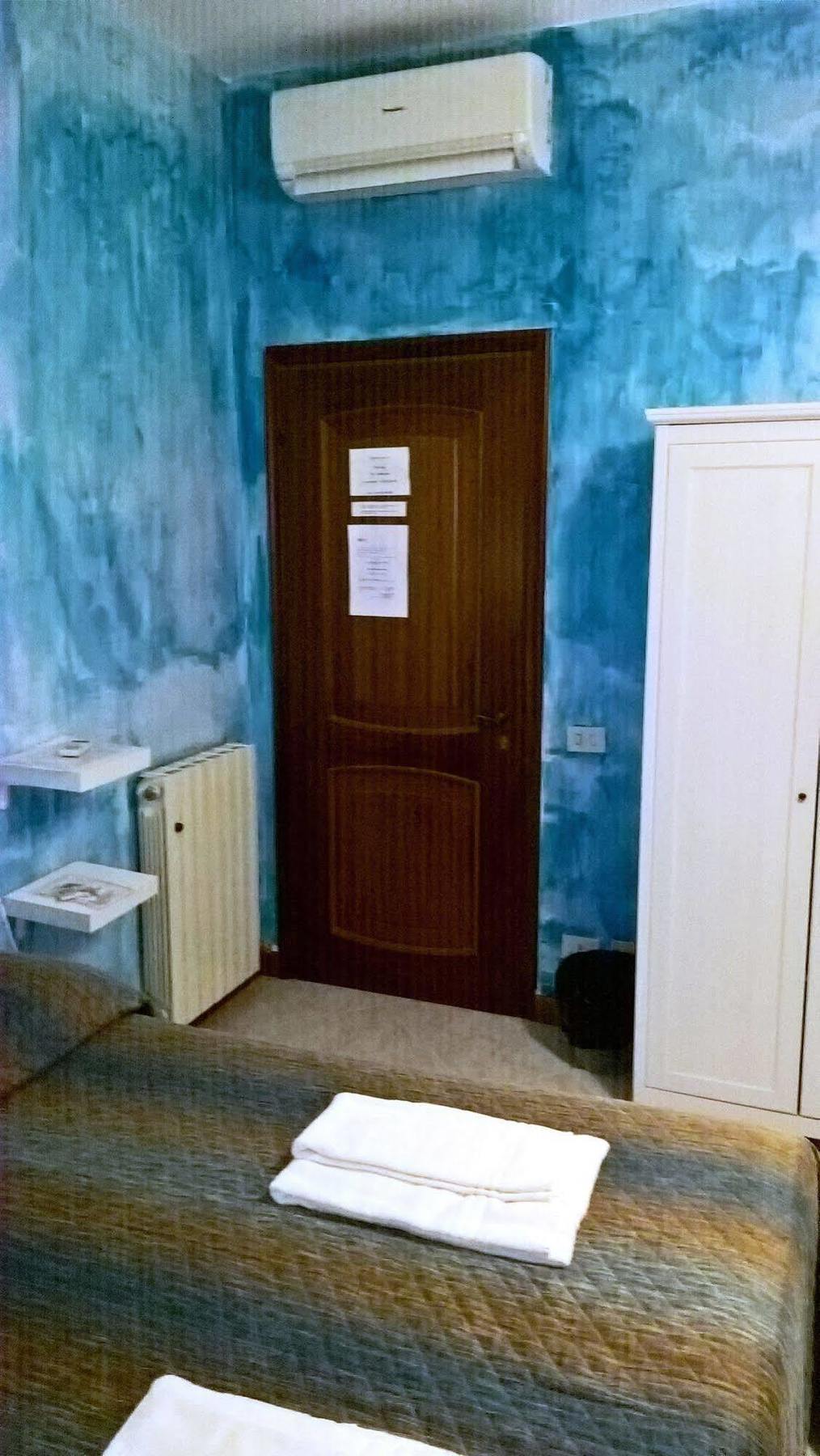 Gigi Holiday Rooms Rom Exterior foto