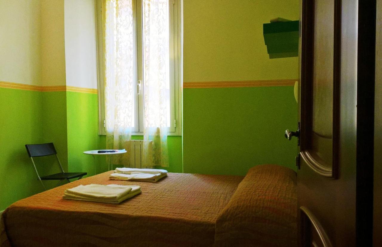 Gigi Holiday Rooms Rom Exterior foto